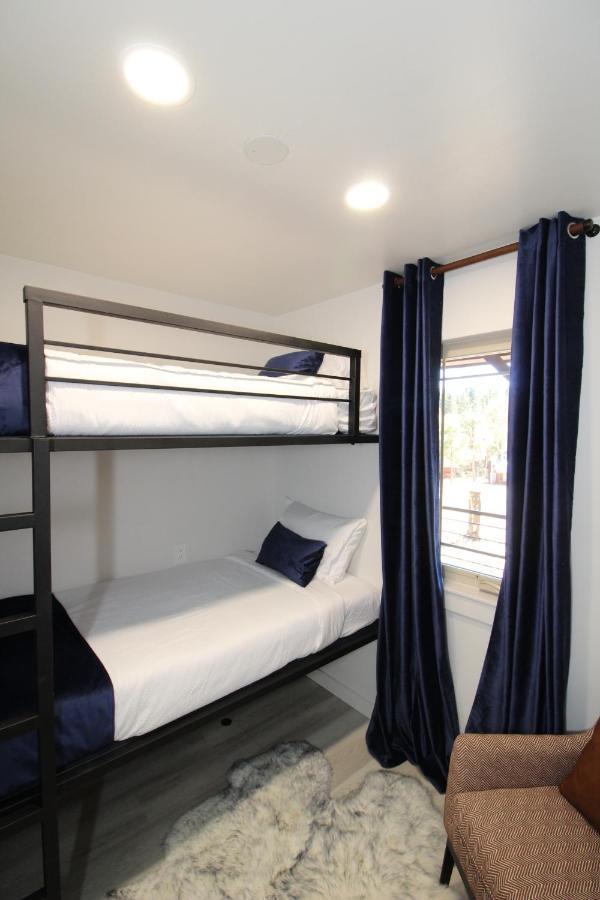 Aspen Springs Aparthotel