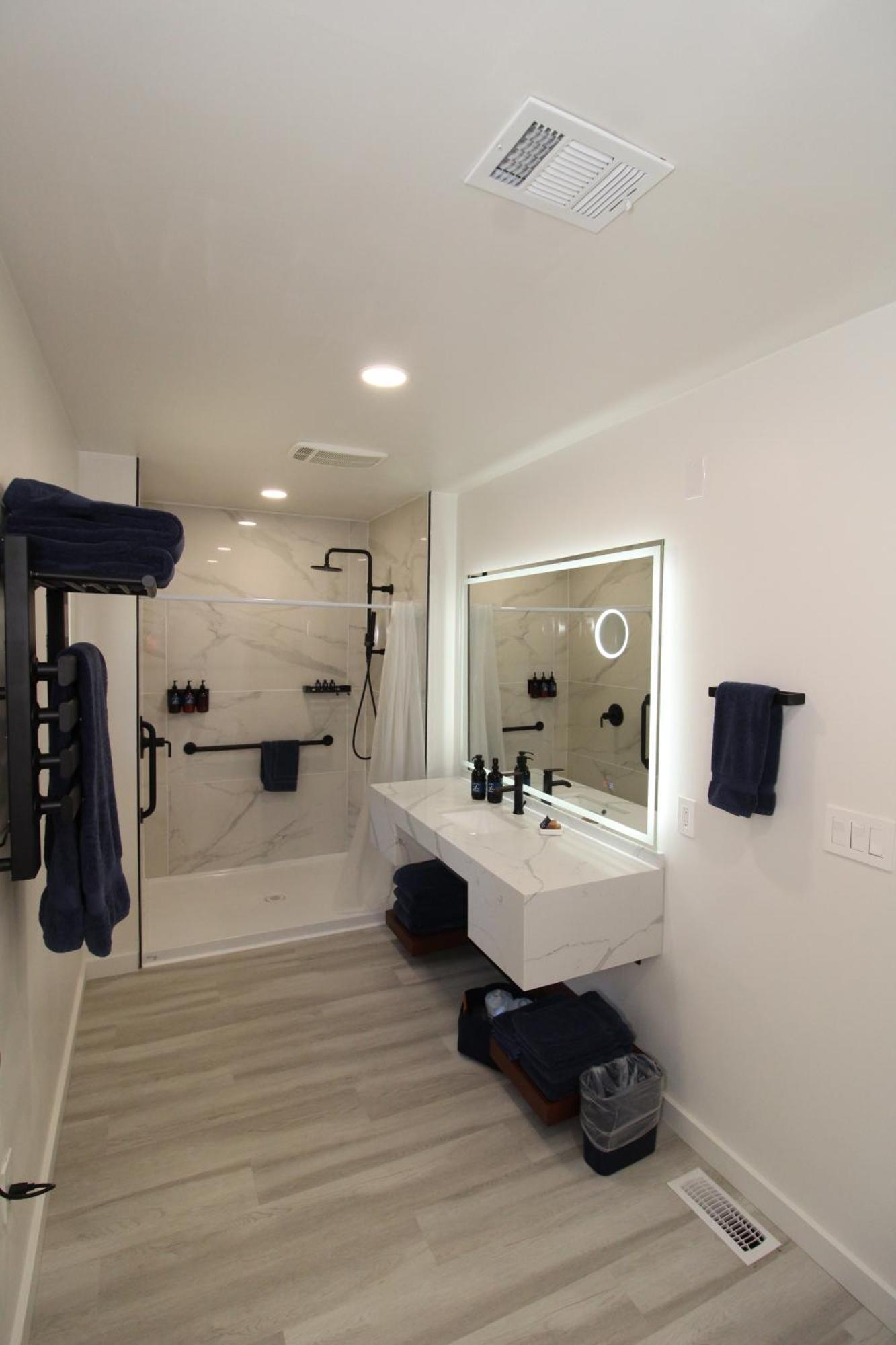 Aspen Springs Aparthotel *